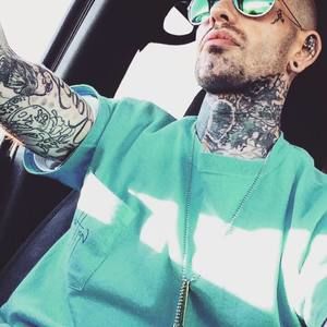 Meet your Posher, Michael